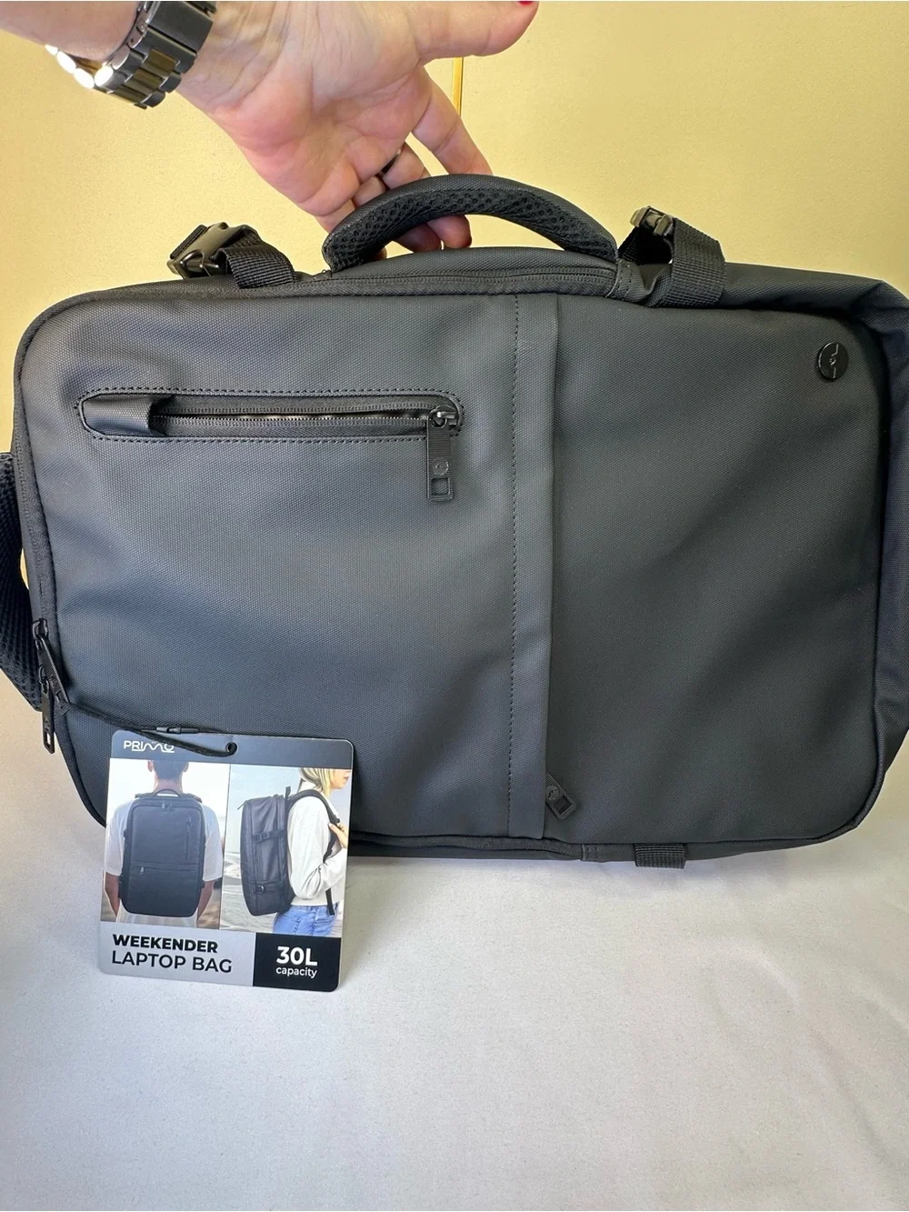 Primo Weekender Laptop 30L Backpack Black charging port NWT
